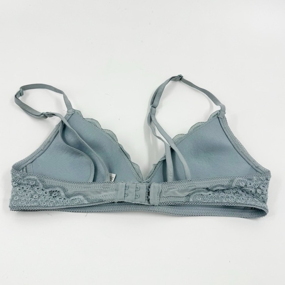 ✅ Aerie light blue lightly padded bra with lace size 32B - Picture 3 of 5